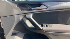 Volkswagen Tiguan 1.5 TSI 150 Life 5dr DSG Petrol Estate